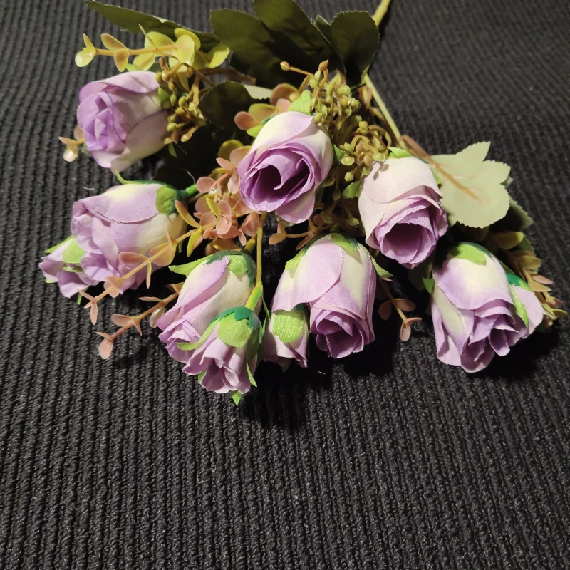 Bukiet Róża Pąk, 30 cm (Fioletowy)