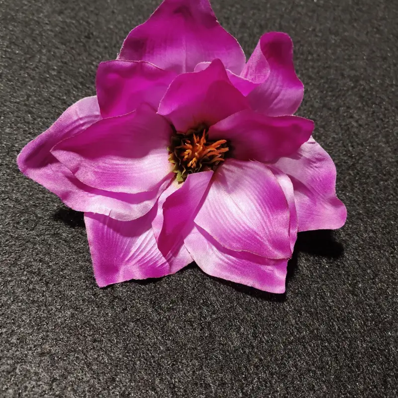 Magnolia (Fioletowy)